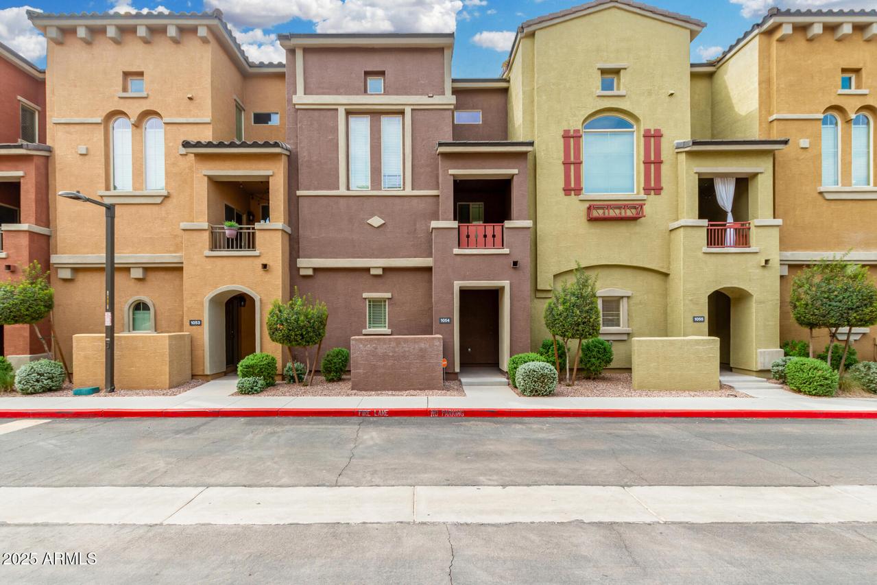 240 W Juniper Ave. #1054, Gilbert, AZ 85233