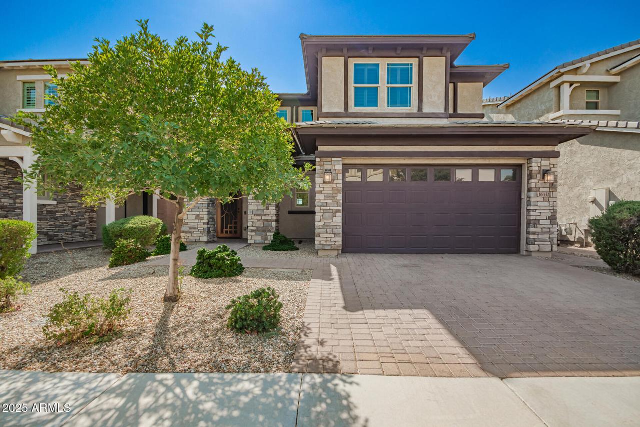 16332 N 2nd Dr., Phoenix, AZ 85023