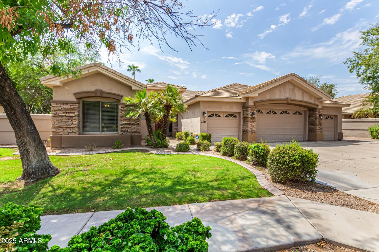 7854 S Dateland Dr., Tempe, AZ 85284