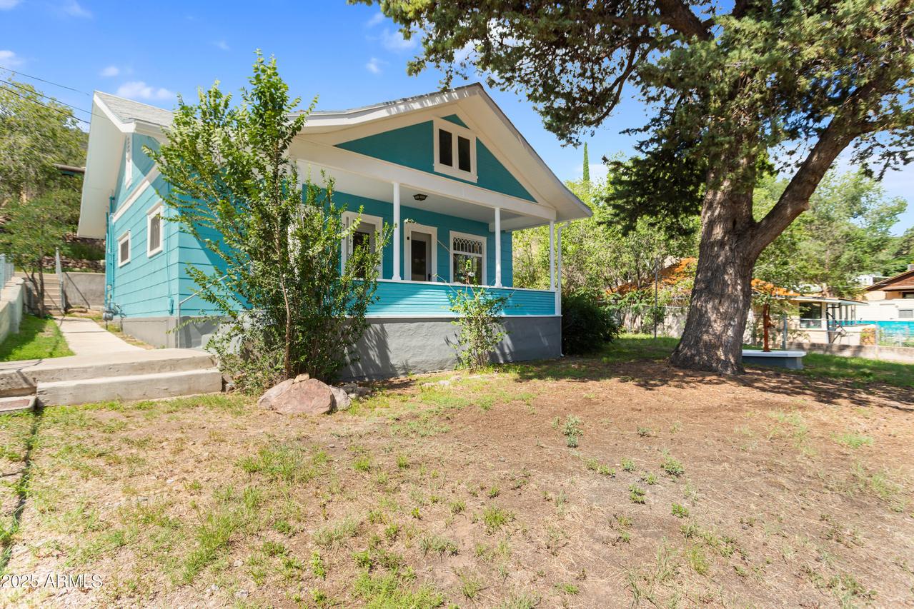 724 Tombstone Canyon, Bisbee, AZ 85603
