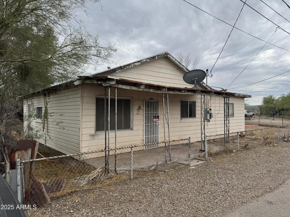 706 N San Pedro Rd., Hayden, AZ 85135