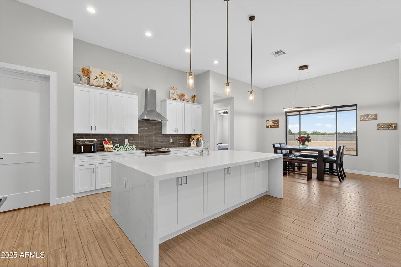 25832 N 151st Ave., Surprise, AZ 85387