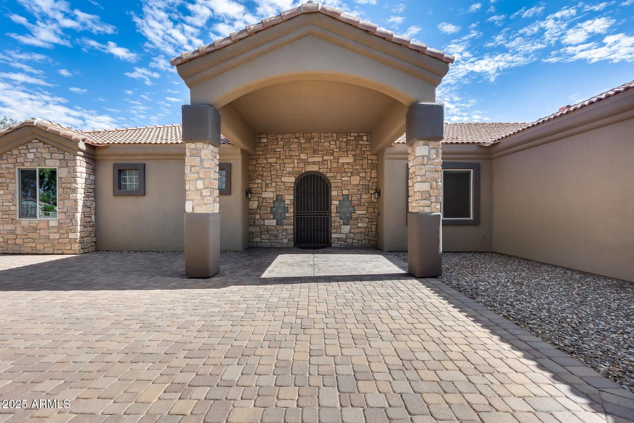3877 E Hash Knife Draw Rd., San Tan Valley, AZ 85140