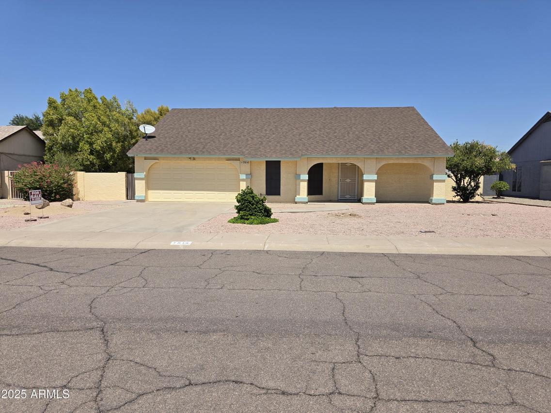 7814 W Paradise Dr., Peoria, AZ 85345
