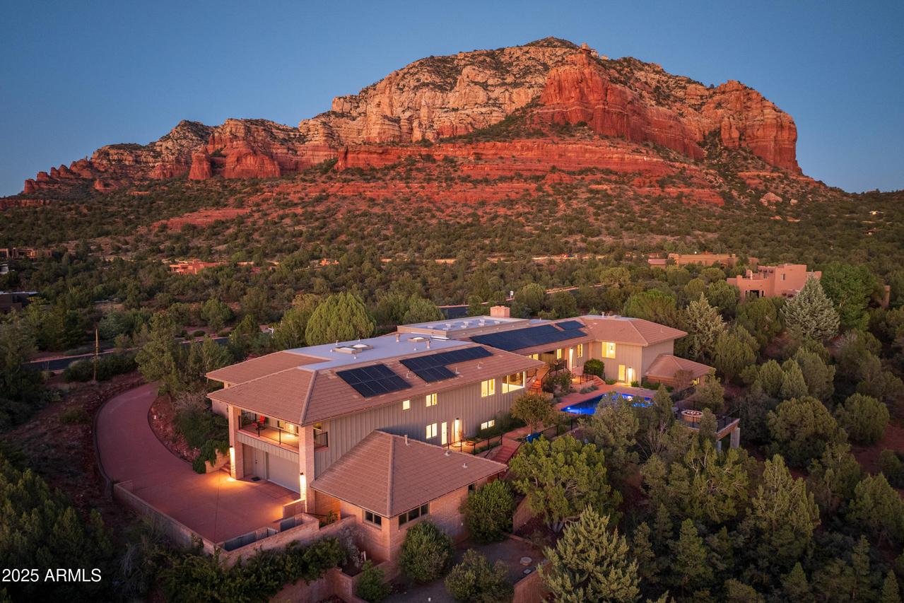 135 Desert Holly Dr., Sedona, AZ 86336