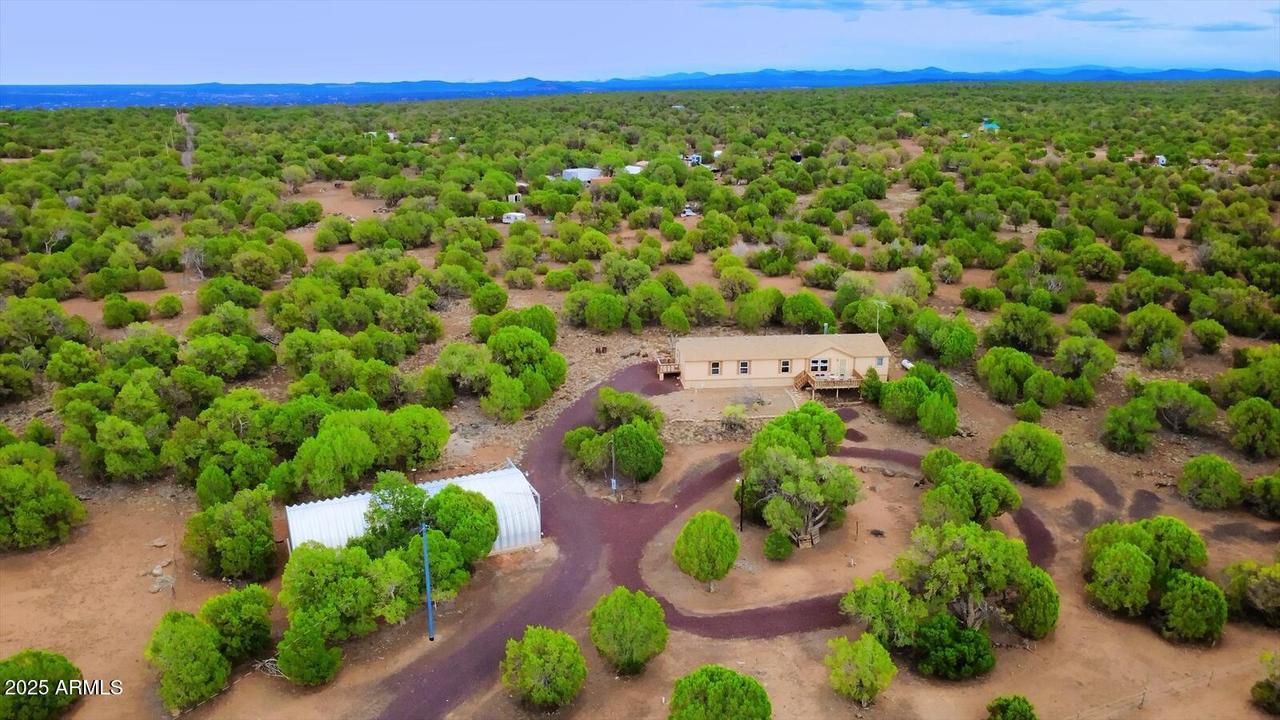 7865 Christmas Tree Rd., Show Low, AZ 85901