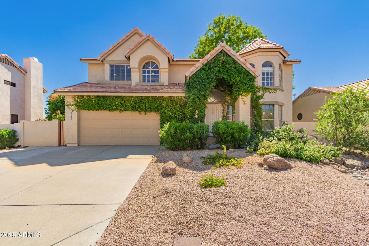 6749 W Oraibi Dr., Glendale, AZ 85308