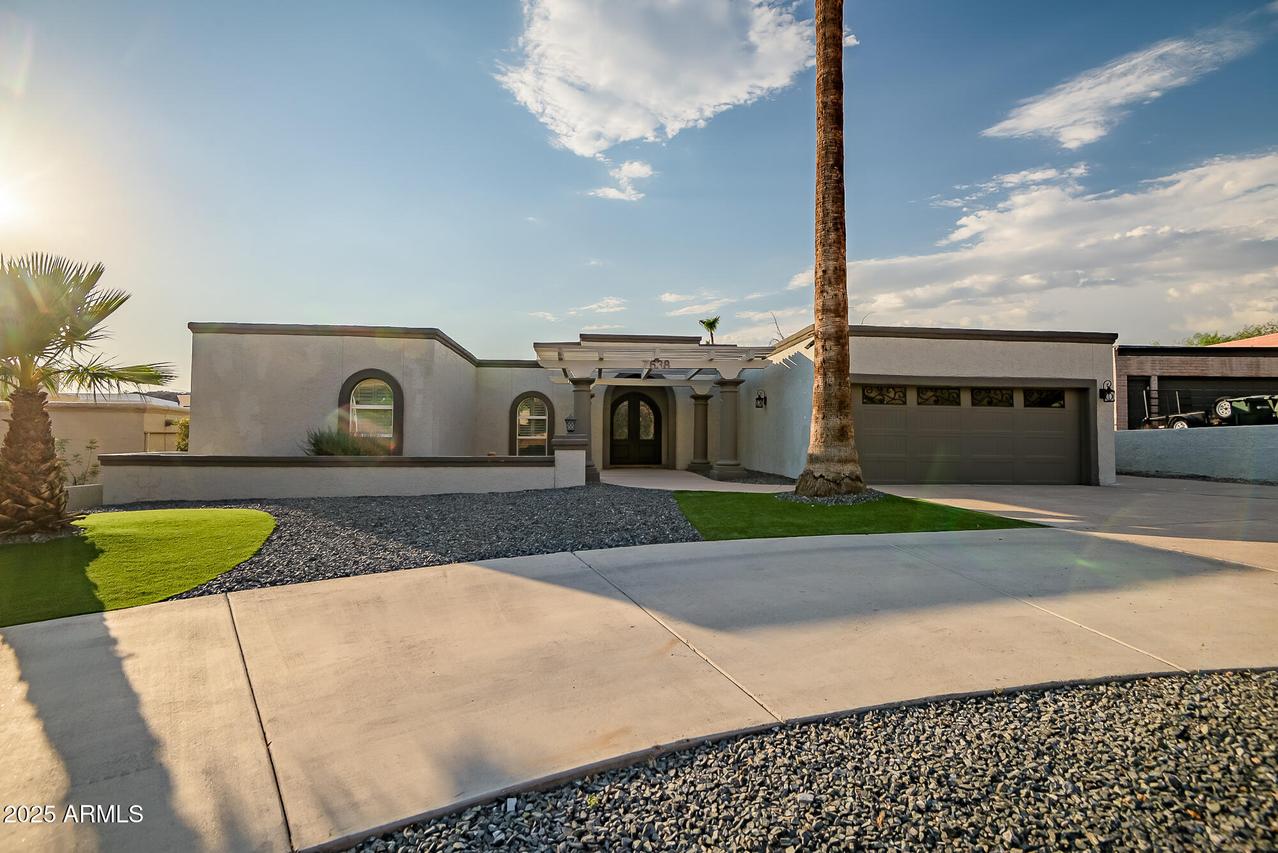 7638 N 20th St., Phoenix, AZ 85020