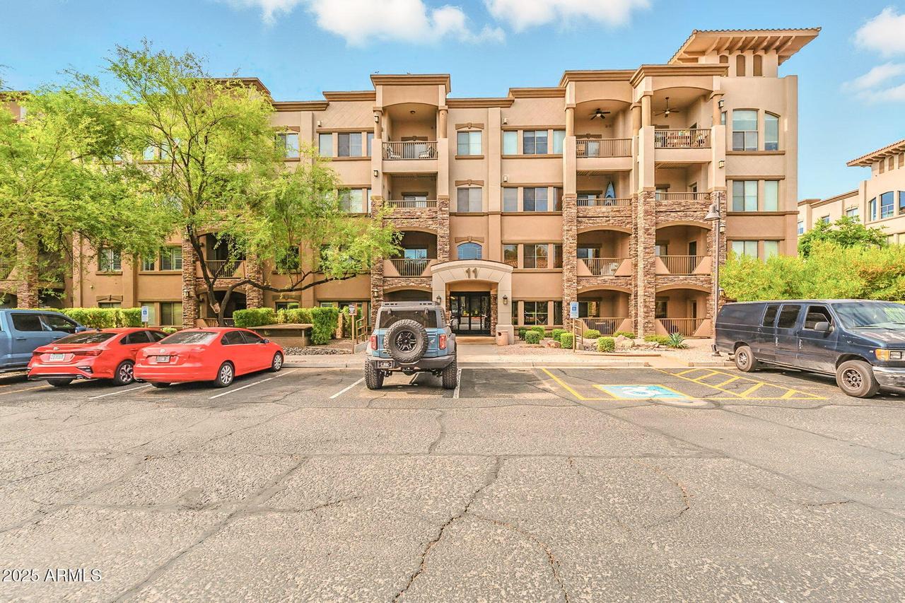 5450 E Deer Valley Dr. #1209, Phoenix, AZ 85054