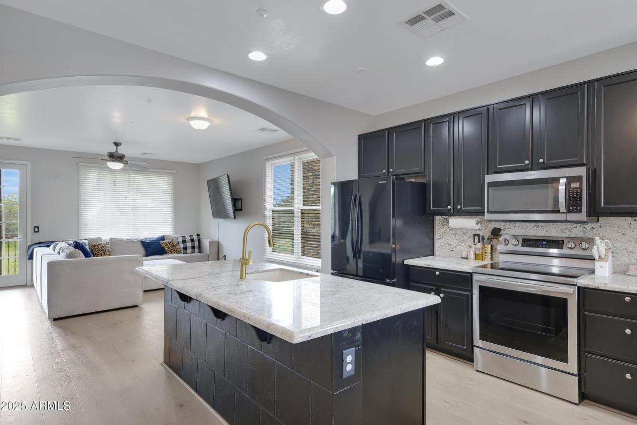 3687 E Leslie Dr., Gilbert, AZ 85296