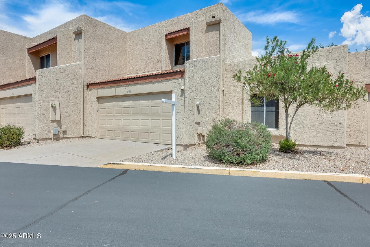 4124 W Boca Raton Rd., Phoenix, AZ 85053