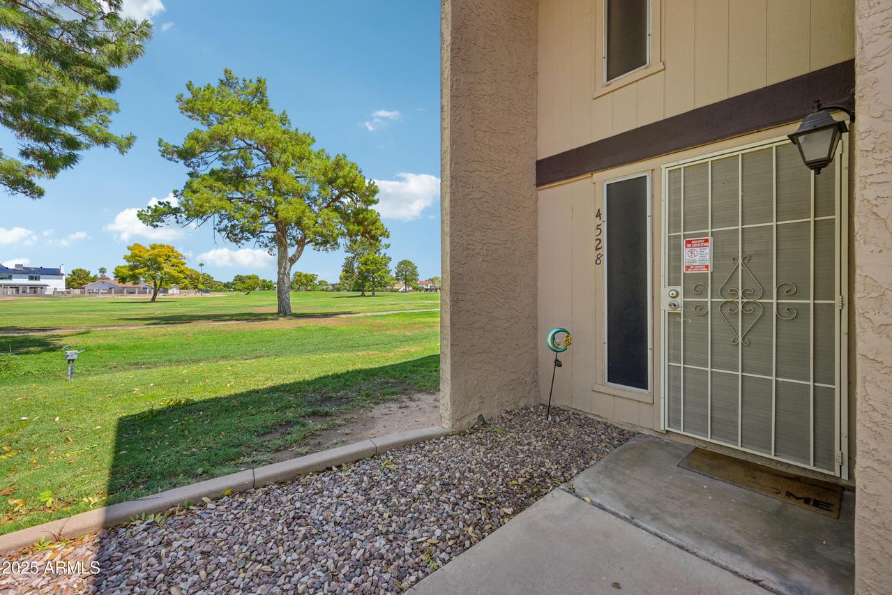 4528 W Continental Dr., Glendale, AZ 85308
