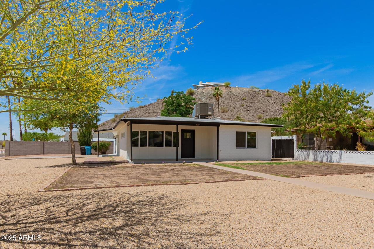 9602 N 5th Ave., Phoenix, AZ 85021