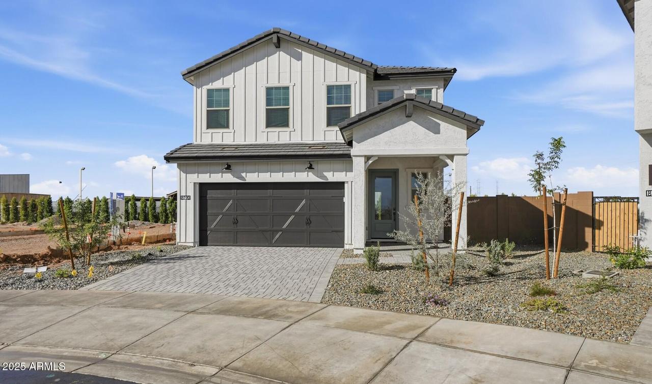 8190 N 80th Ln., Peoria, AZ 85345