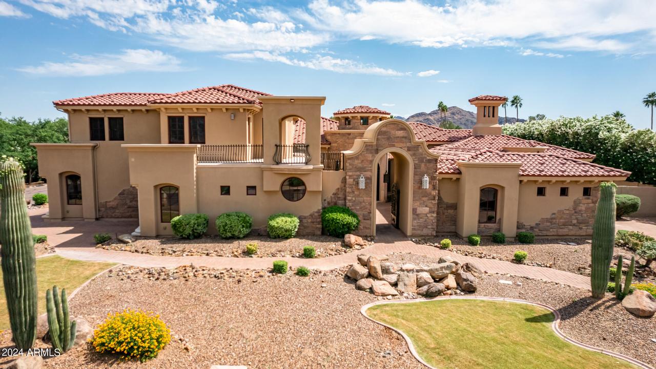 6215 E Turquoise Ave., Paradise Valley, AZ 85253