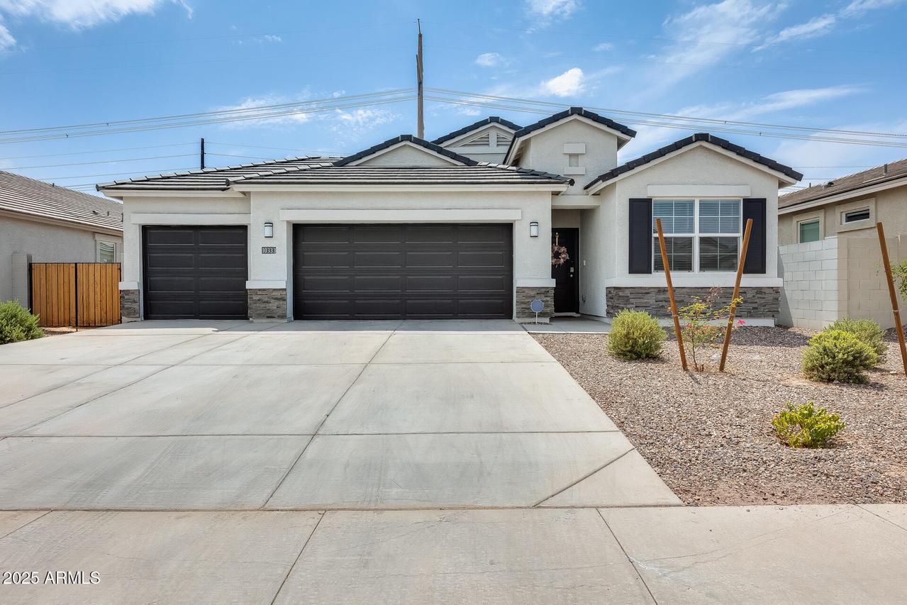 10333 W Sonrisas St., Tolleson, AZ 85353