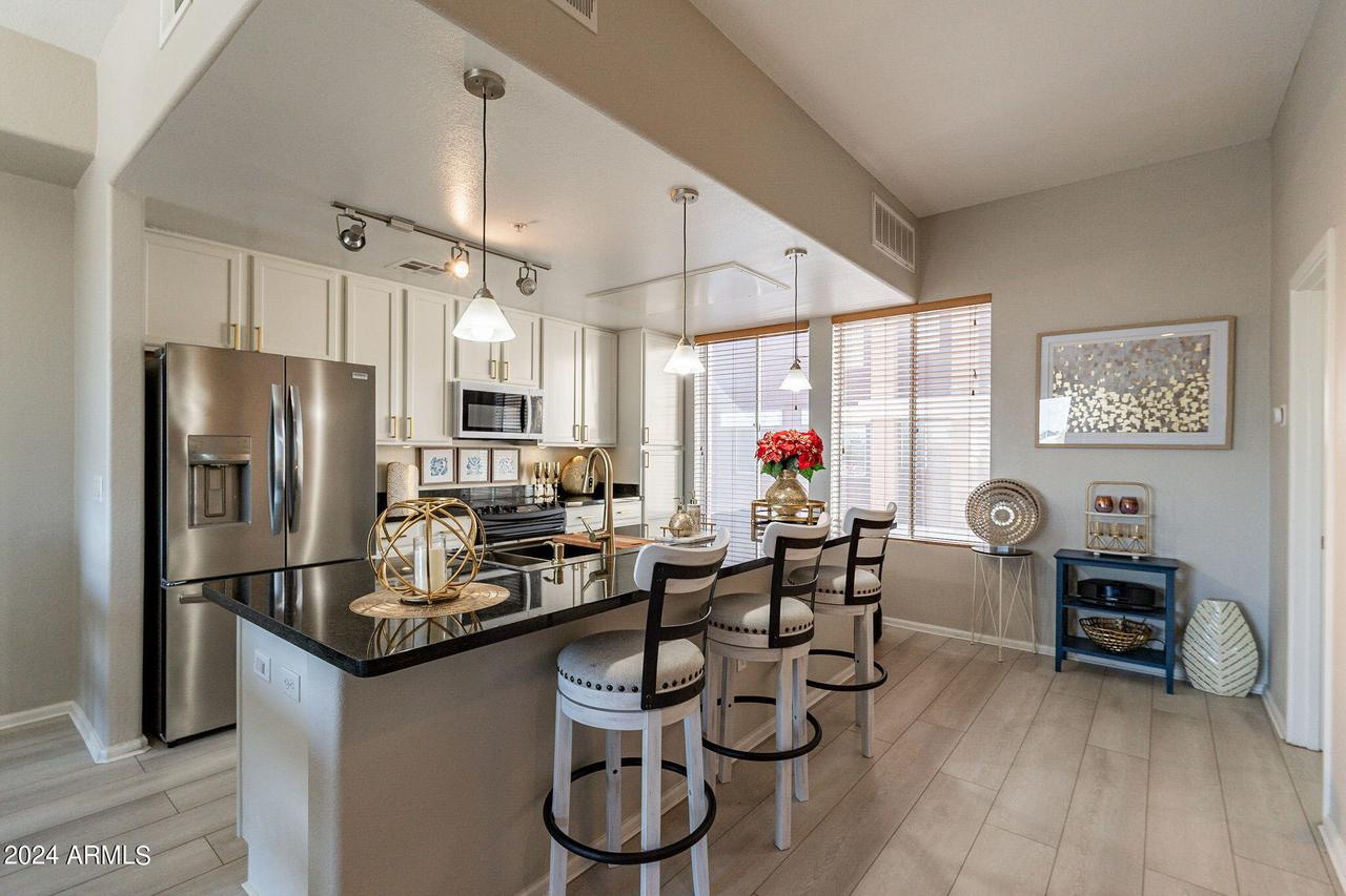 6745 N 93rd Ave. #1134, Glendale, AZ 85305