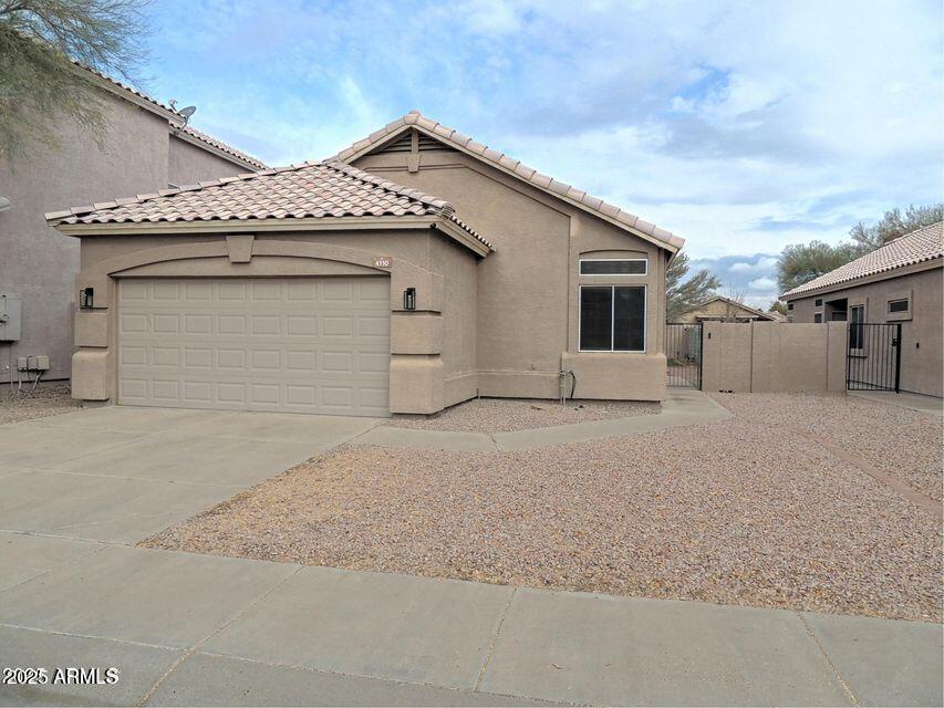 4330 E South Fork Dr., Phoenix, AZ 85044