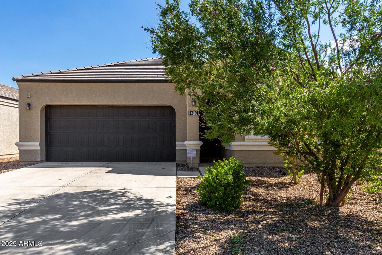 4885 E Chromium Rd., San Tan Valley, AZ 85143