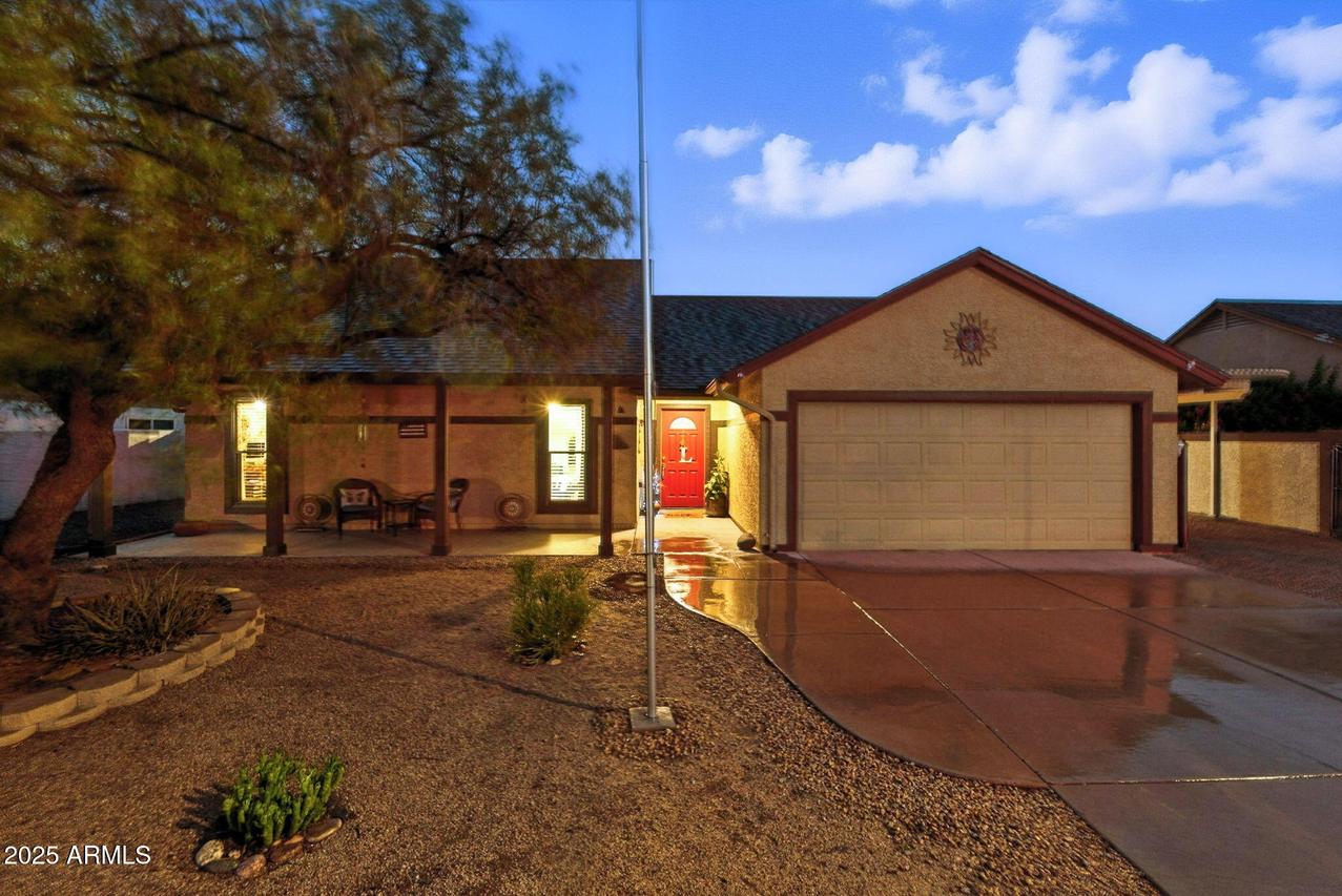 8927 W Carol Ave., Peoria, AZ 85345