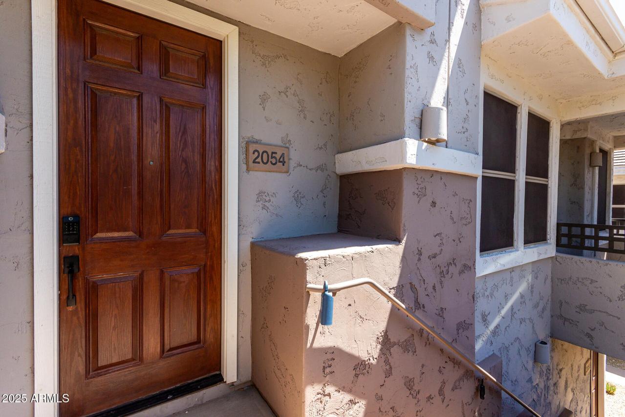 15221 N Clubgate Dr. #2054, Scottsdale, AZ 85254