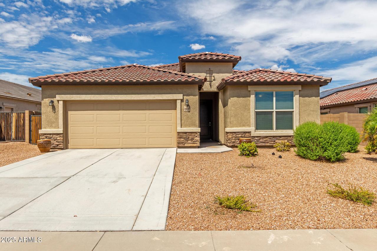 13530 W Briles Rd., Peoria, AZ 85383