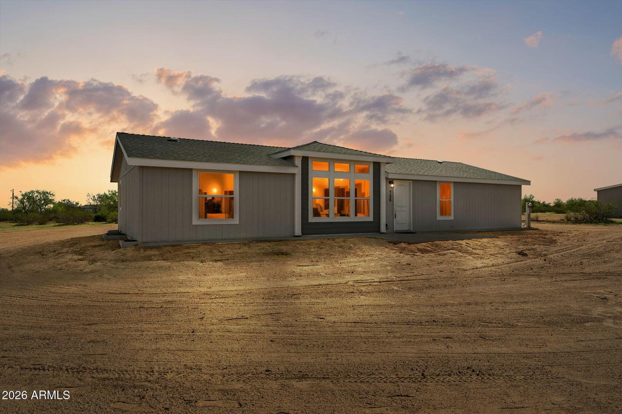 755 N Ralston Rd., Maricopa, AZ 85139