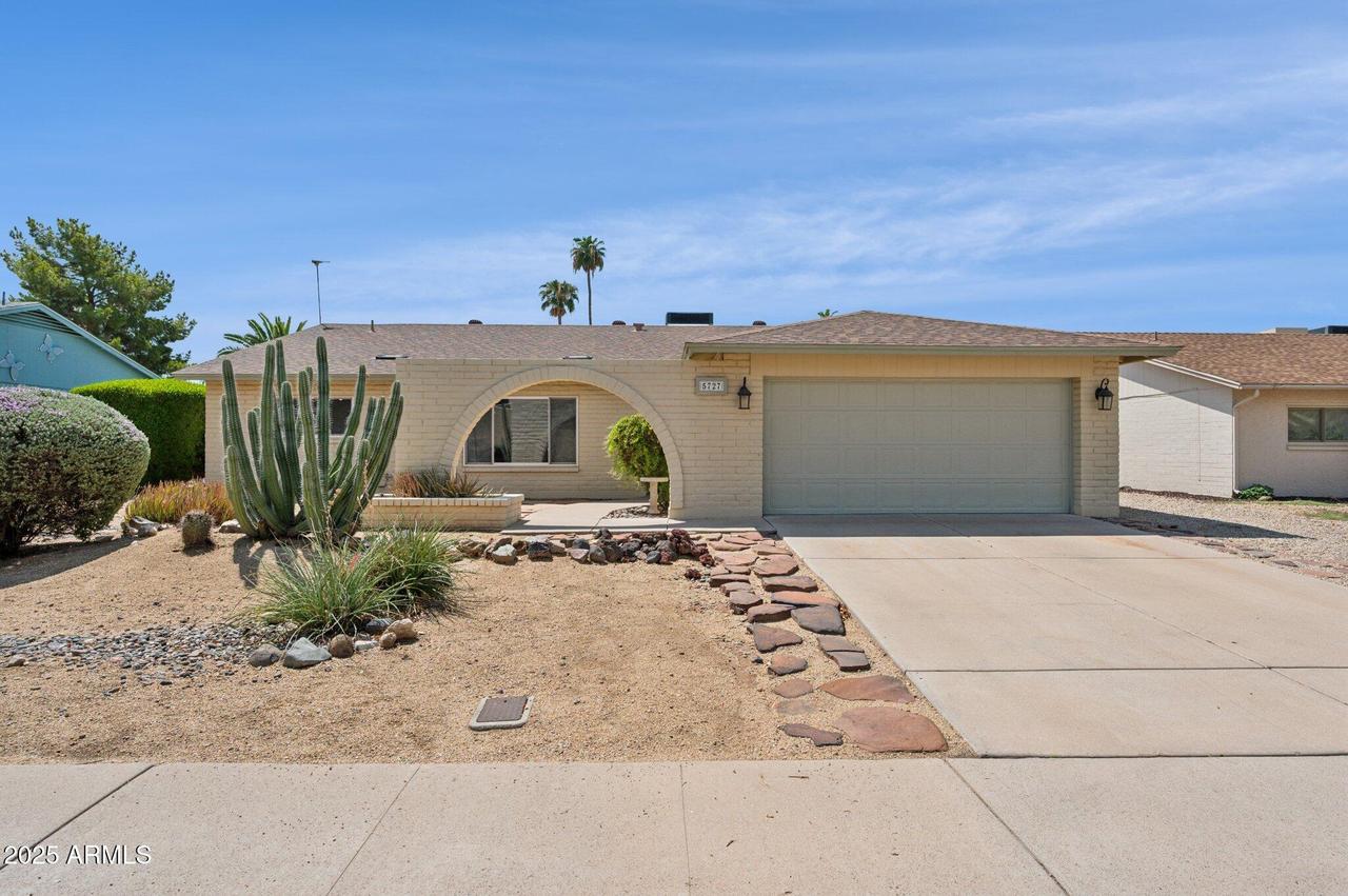 5727 W Crocus Dr., Glendale, AZ 85306