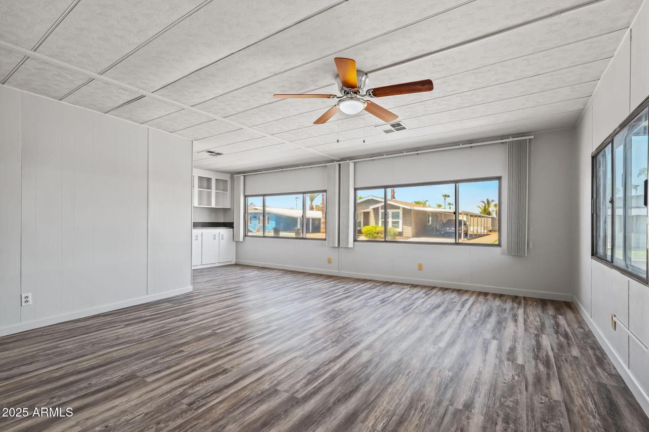 120 N Val Vista Dr. #137, Mesa, AZ 85213