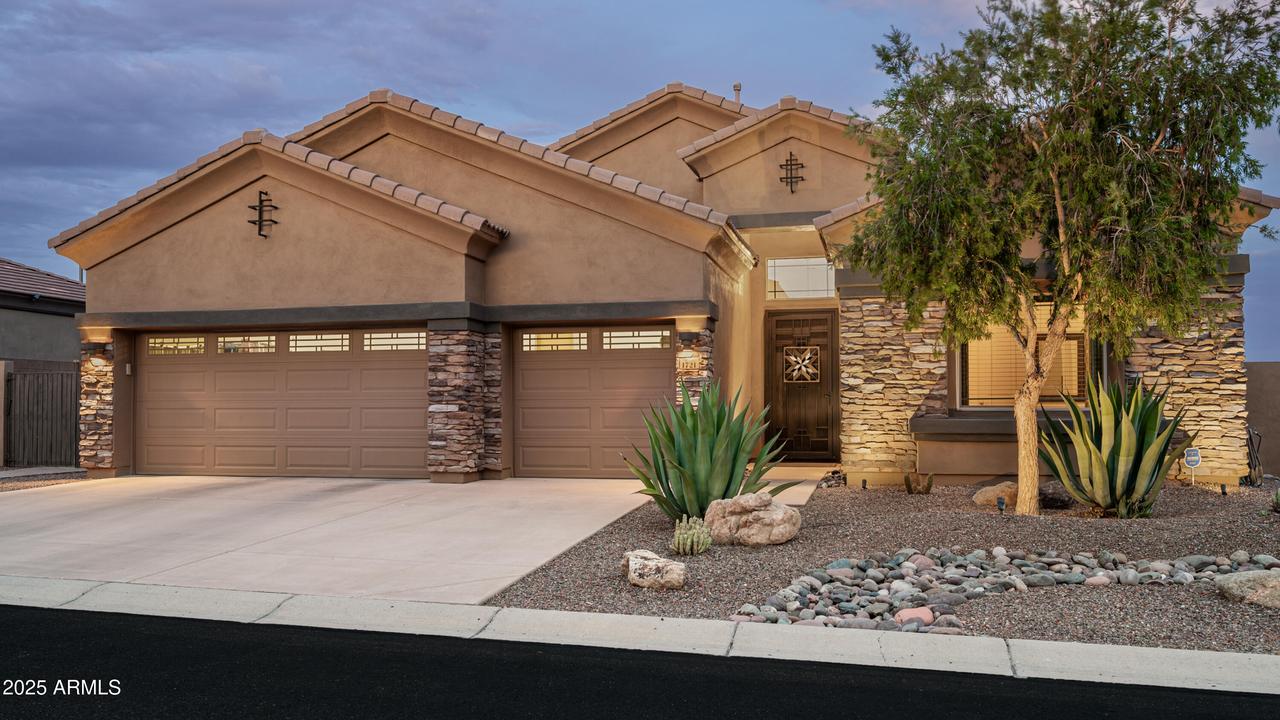 1721 N Berrett, Mesa, AZ 85207