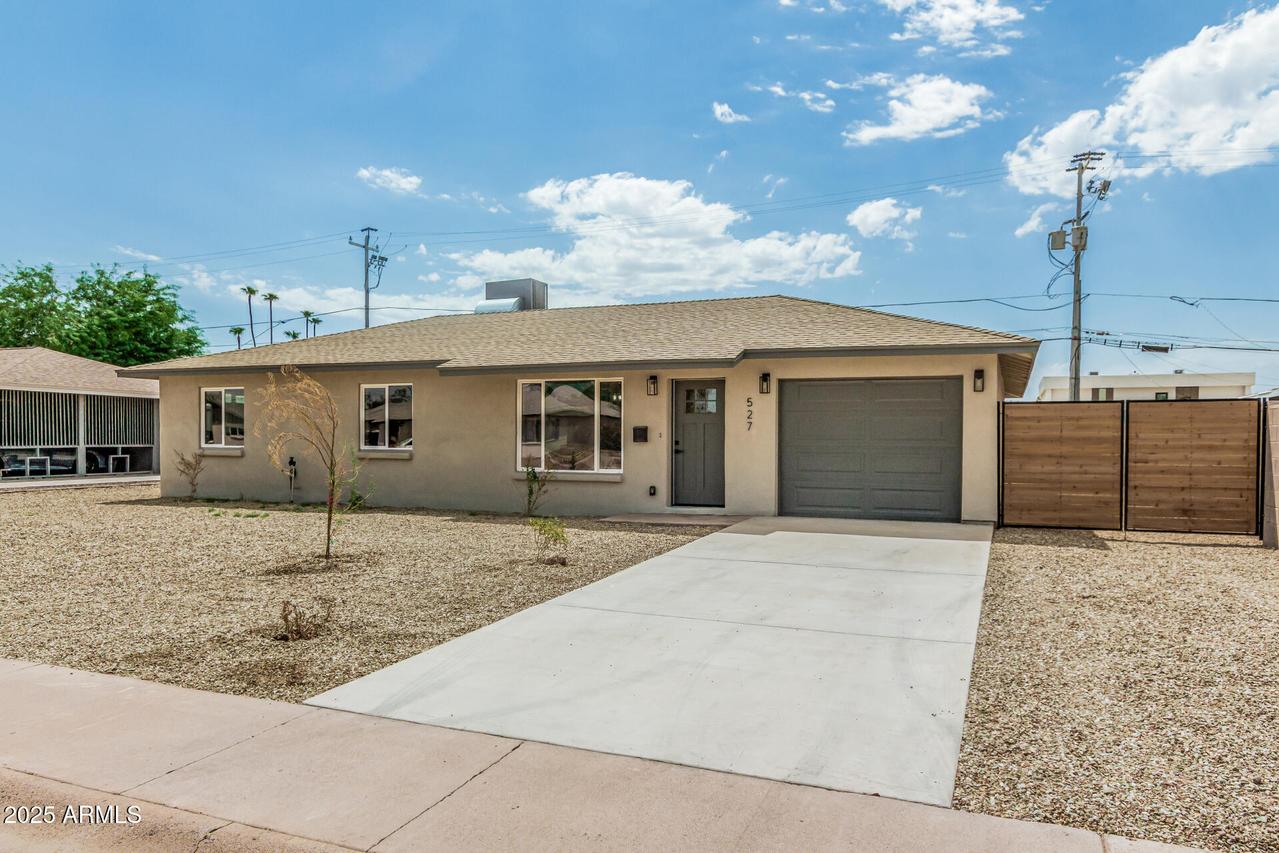 527 W 19th St., Tempe, AZ 85281