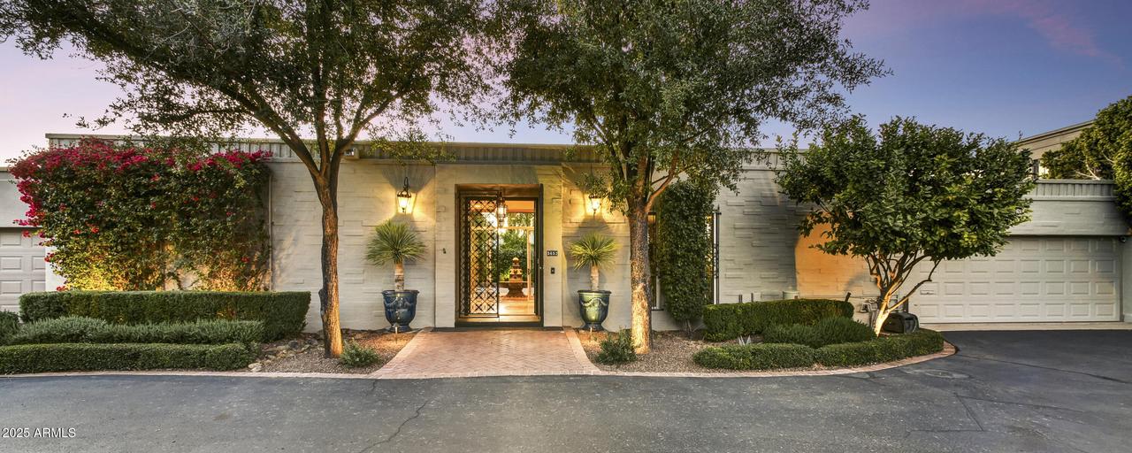 5652 N Scottsdale Rd., Paradise Valley, AZ 85253