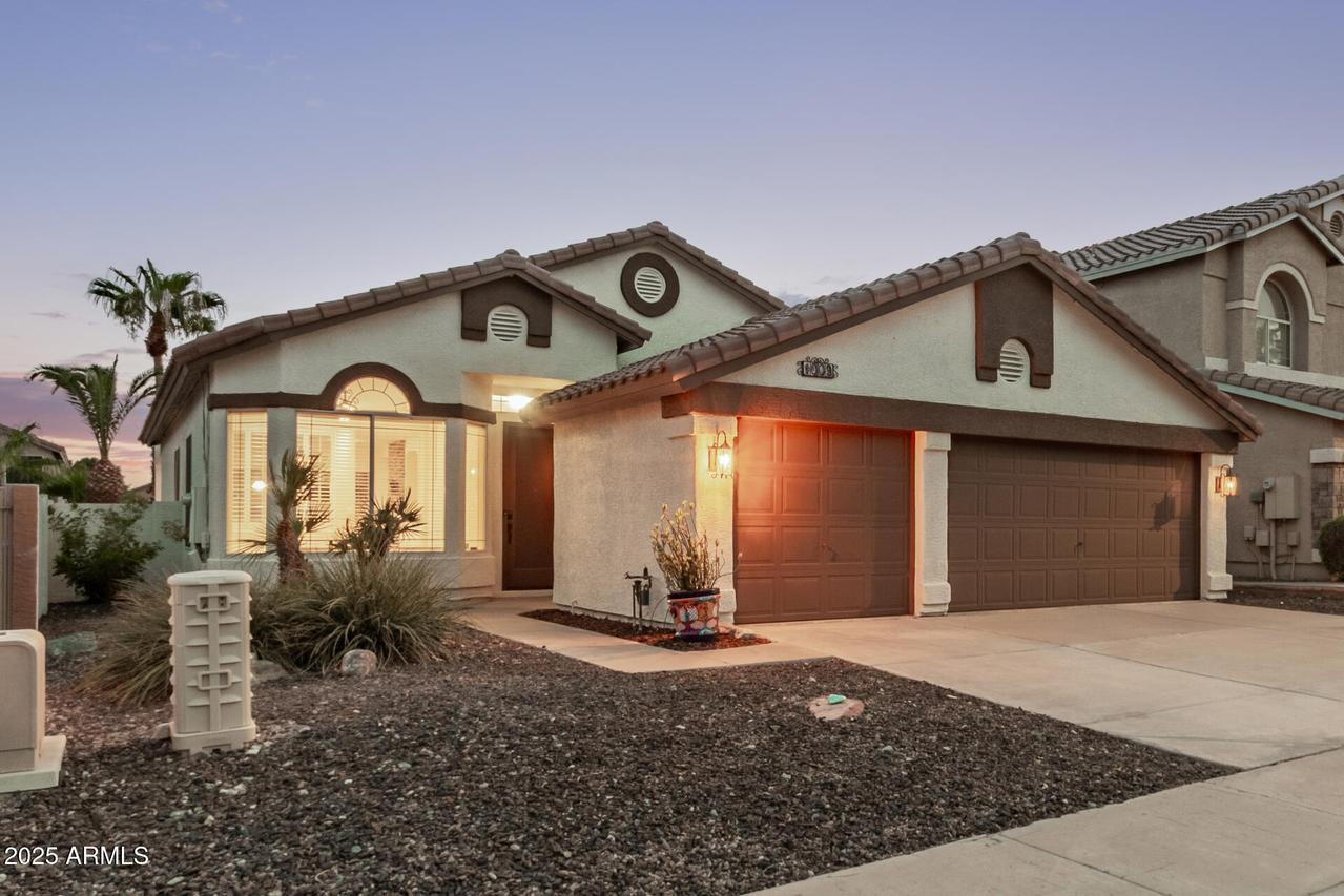 1009 E Mountain Vista Dr., Phoenix, AZ 85048