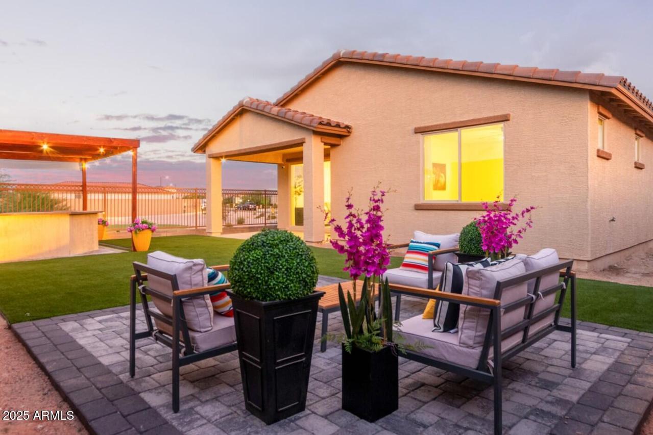 24214 W Gibson Ln., Buckeye, AZ 85326