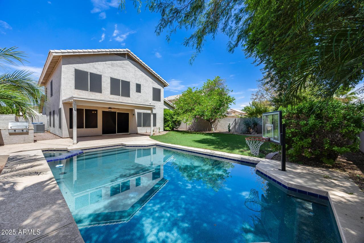 1883 W Falcon Dr., Chandler, AZ 85286