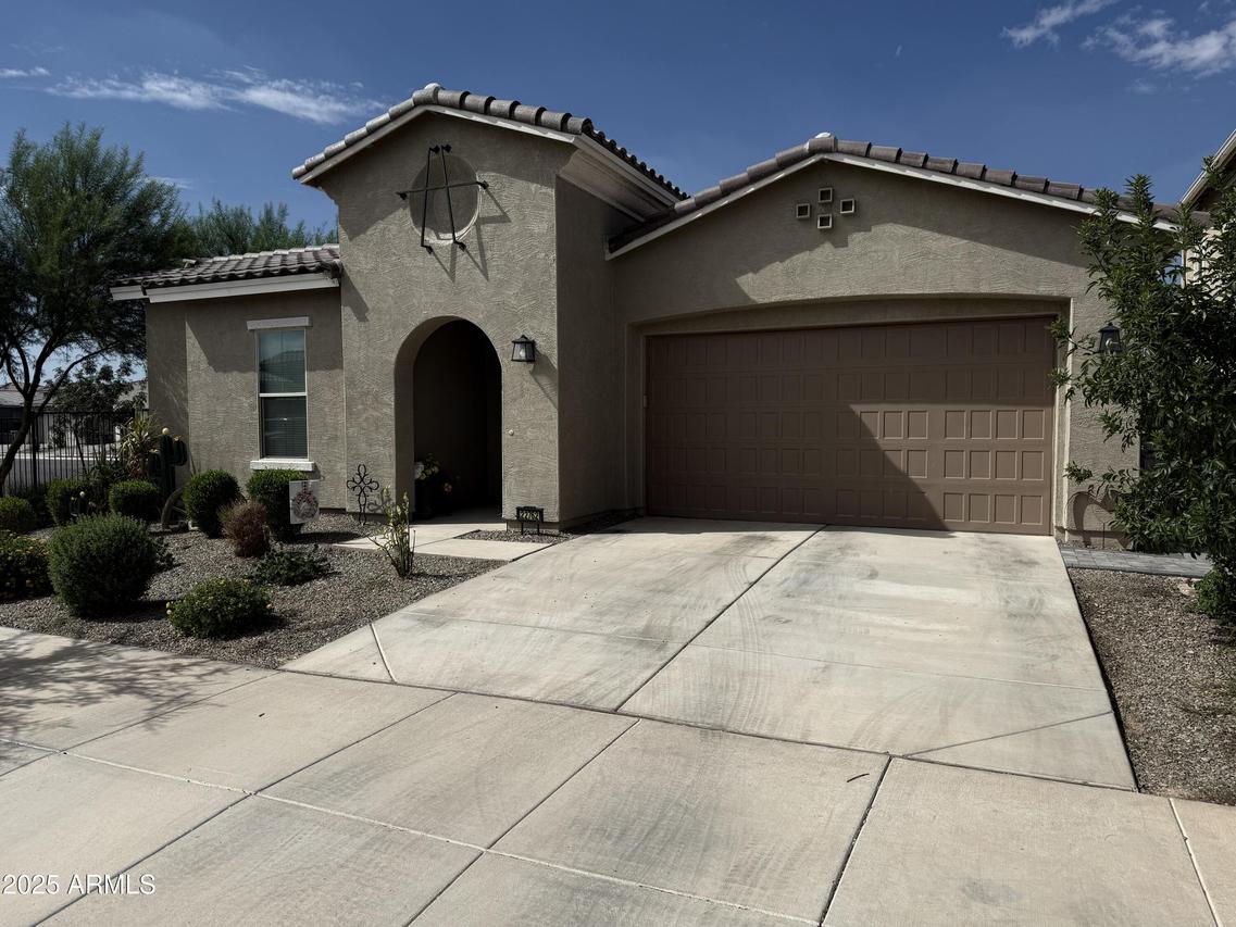 22762 E Pegasus Pkwy., Queen Creek, AZ 85142