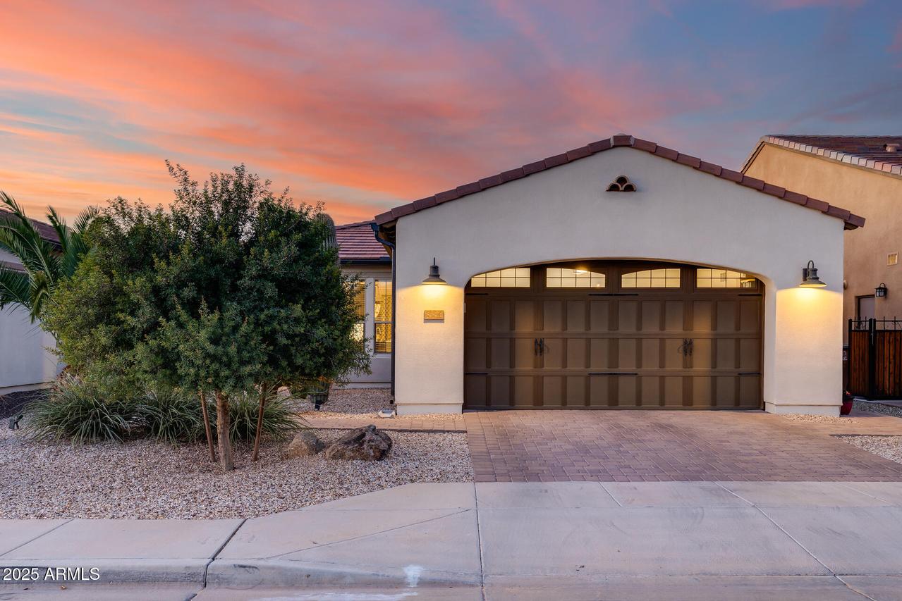854 E Farmers Ln., Queen Creek, AZ 85140