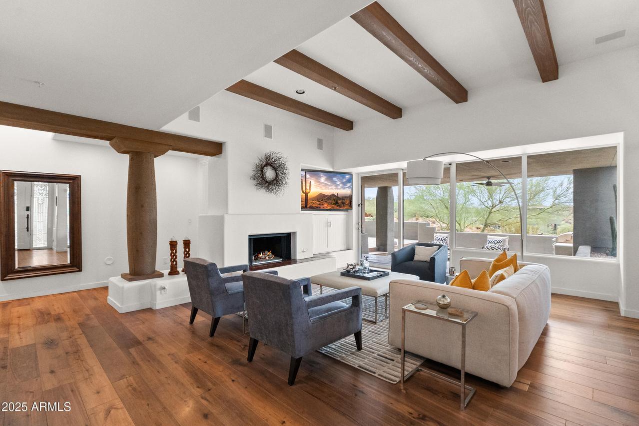 9934 E Graythorn Dr., Scottsdale, AZ 85262