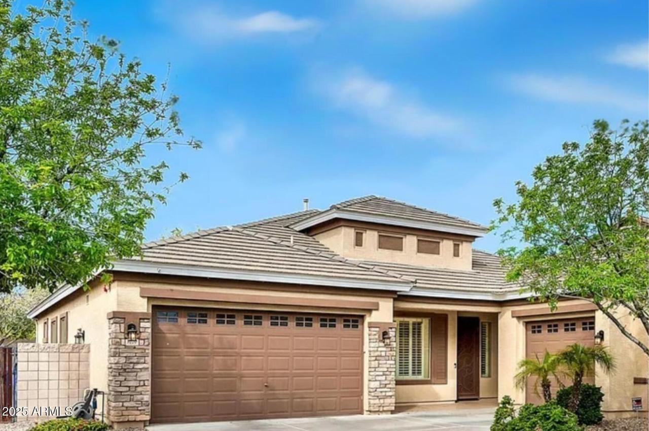 3220 N 136th Dr., Avondale, AZ 85392