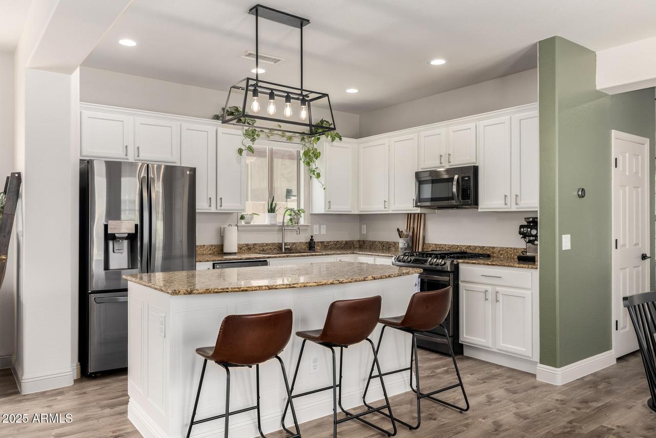 21064 W Maiden Ln., Buckeye, AZ 85396