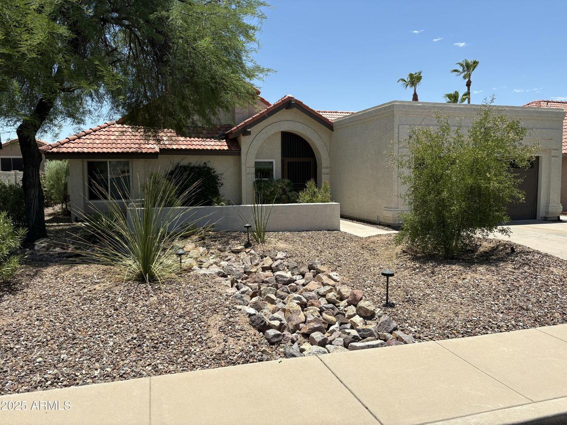3711 E Cathedral Rock Dr., Phoenix, AZ 85044