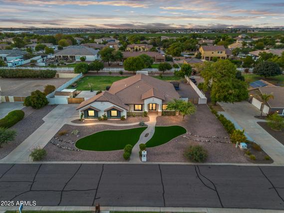 New Homes For Sale This Week That Attend Queen Creek High School: August 22nd to August 28th