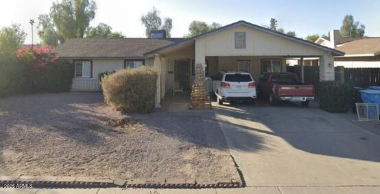 5740 N 42nd Ln., Phoenix, AZ 85019