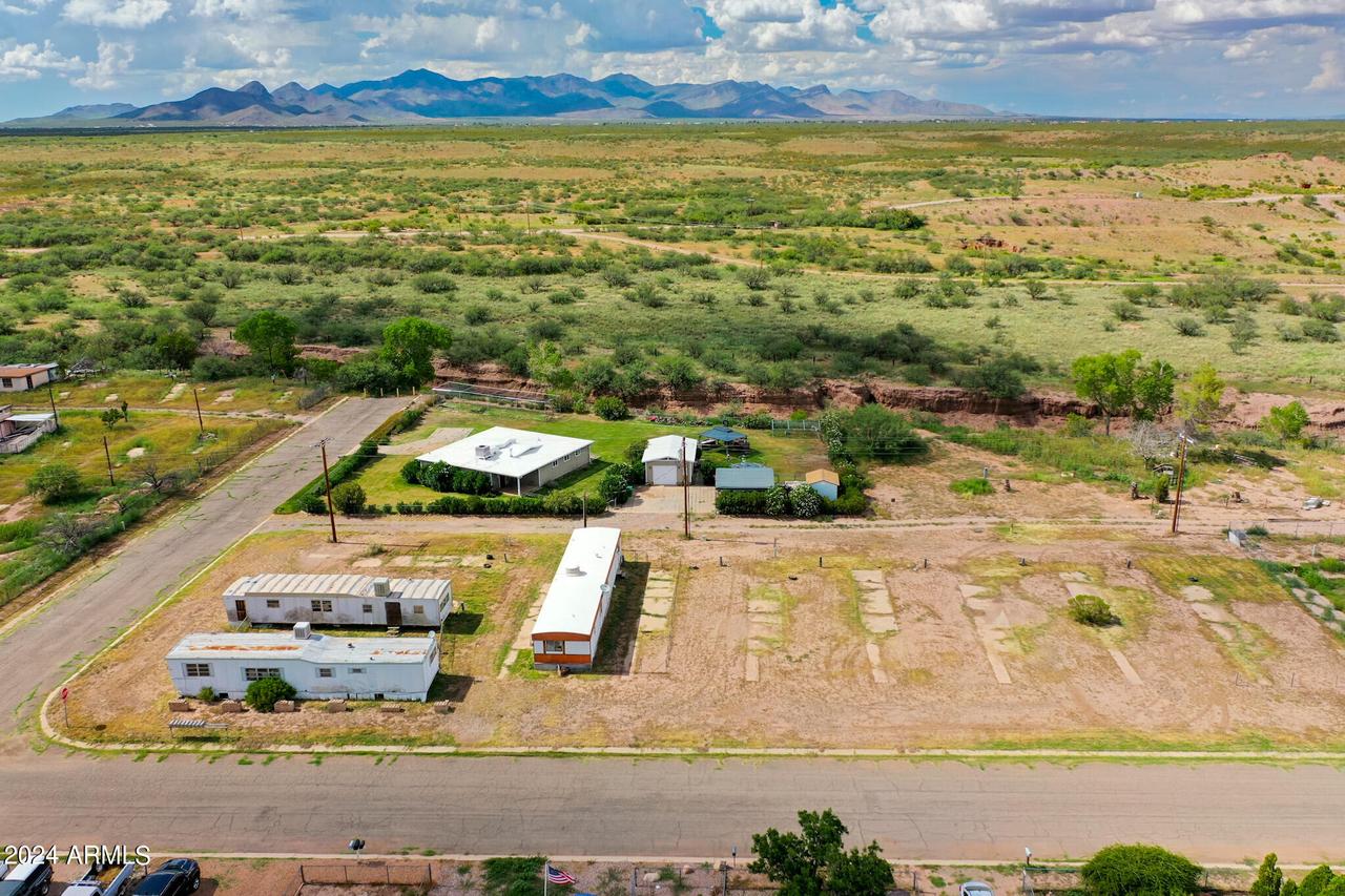 300 E Pima St. #1, Huachuca City, AZ 85616