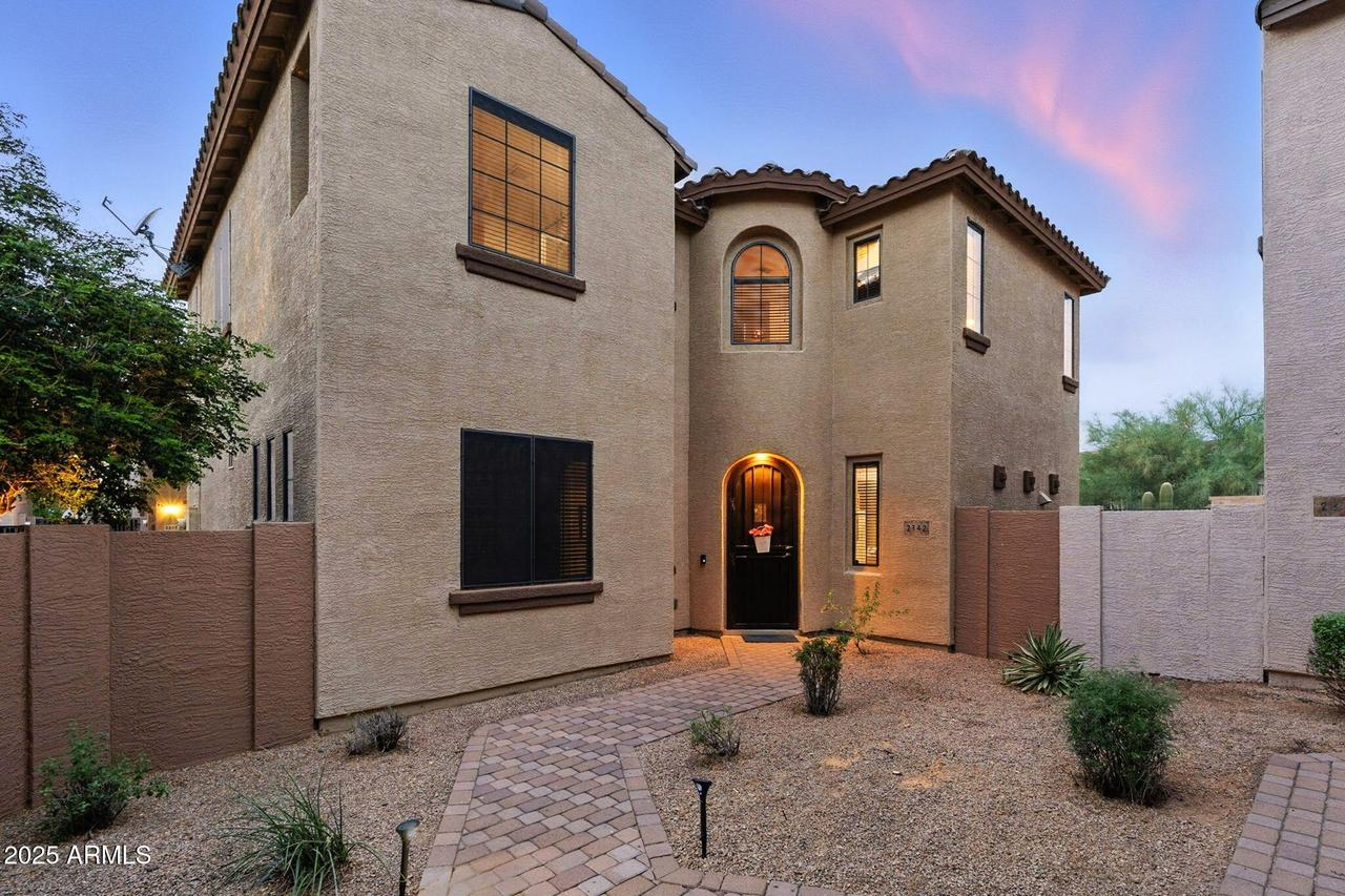 2342 W Jake Haven, Phoenix, AZ 85085