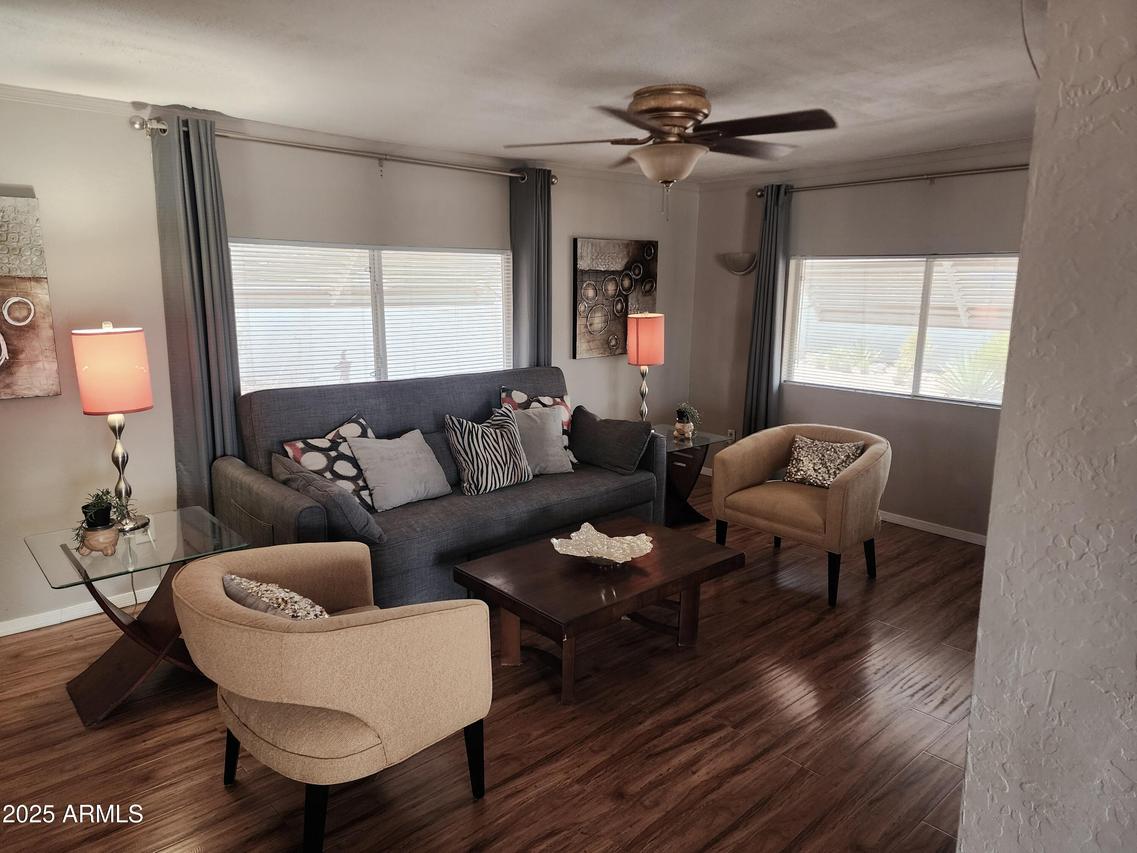 515 W Foothill St., Apache Junction, AZ 85120