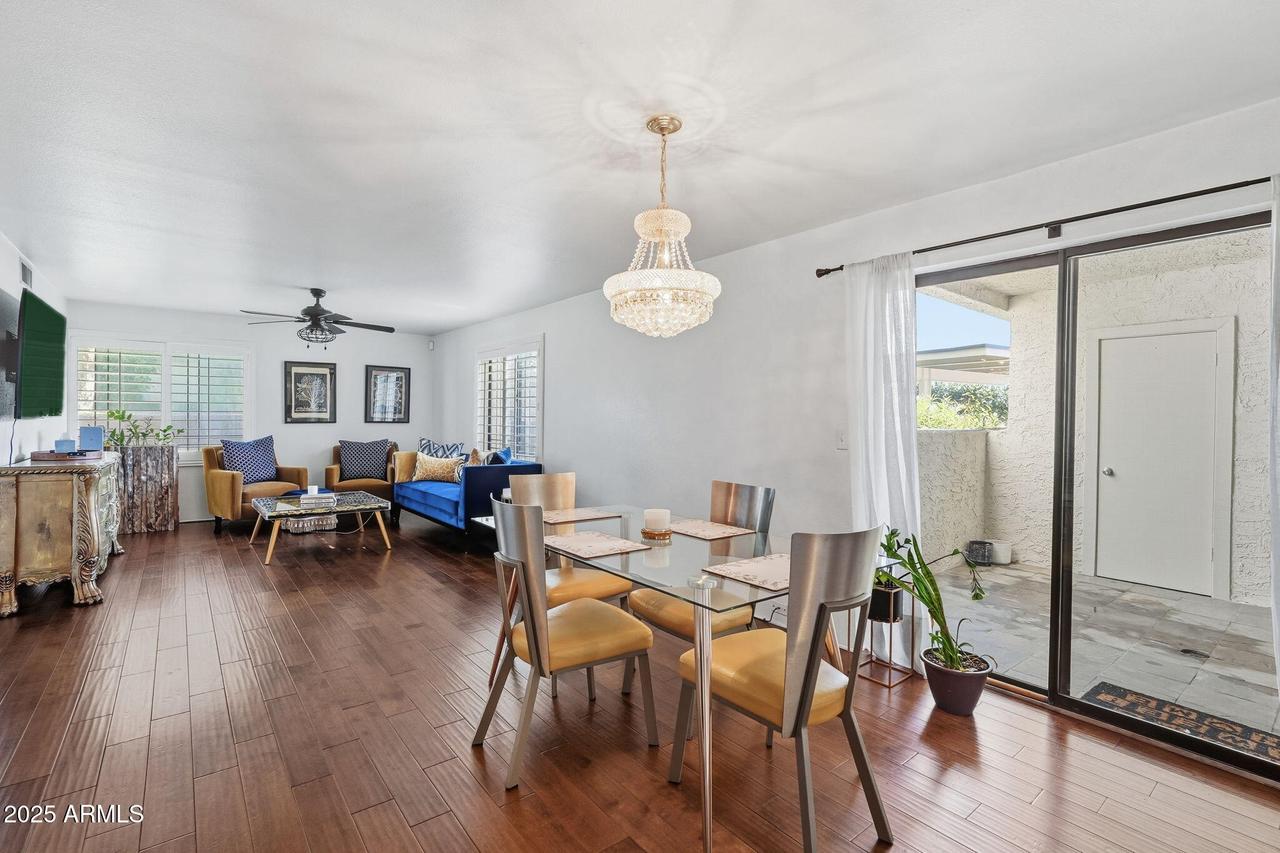5110 N 31st Way #317, Phoenix, AZ 85016