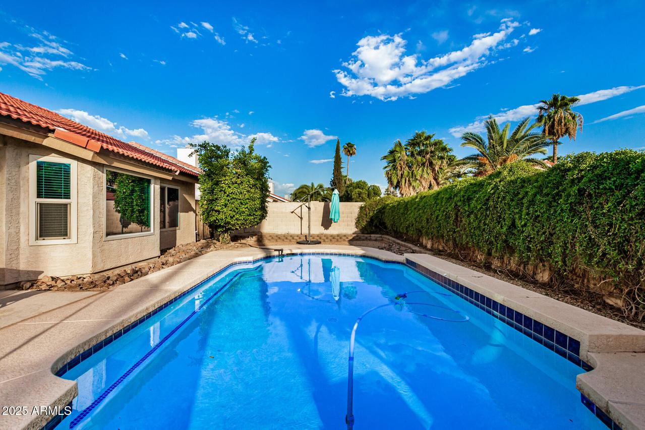 11035 E Clinton St., Scottsdale, AZ 85259