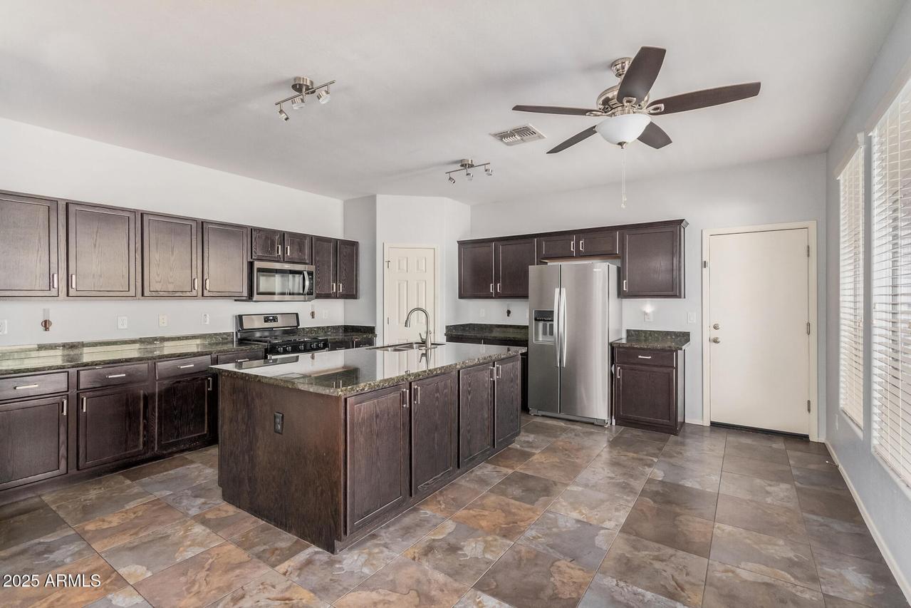 21014 W Ridge Rd., Buckeye, AZ 85396