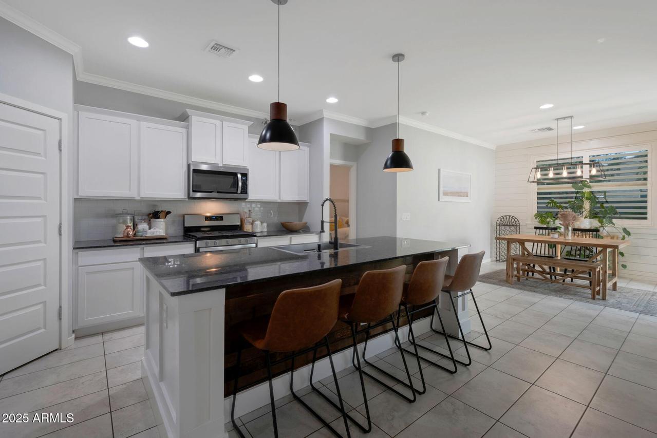 433 W Salali Tr., San Tan Valley, AZ 85140